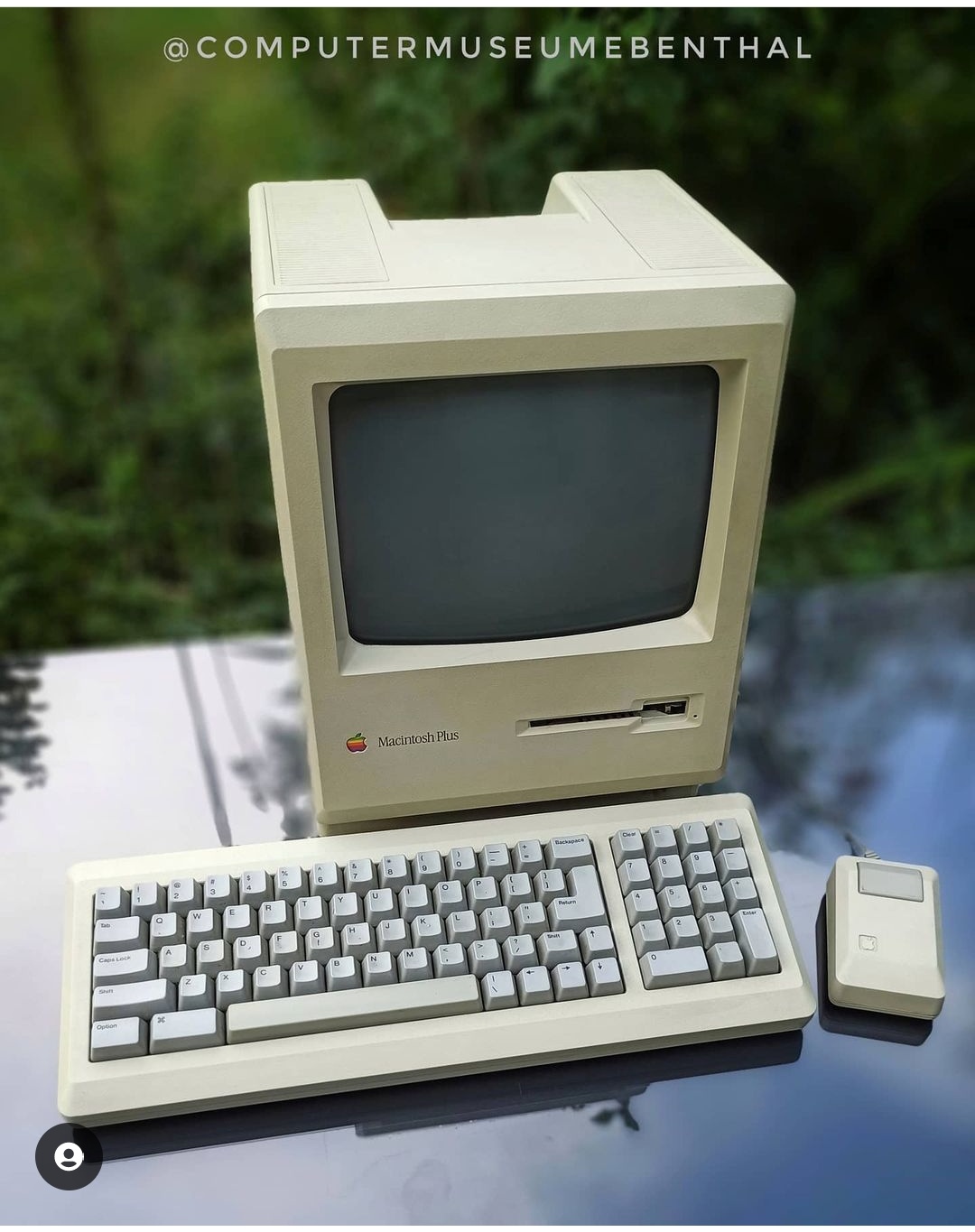 Apple Macintosh plus