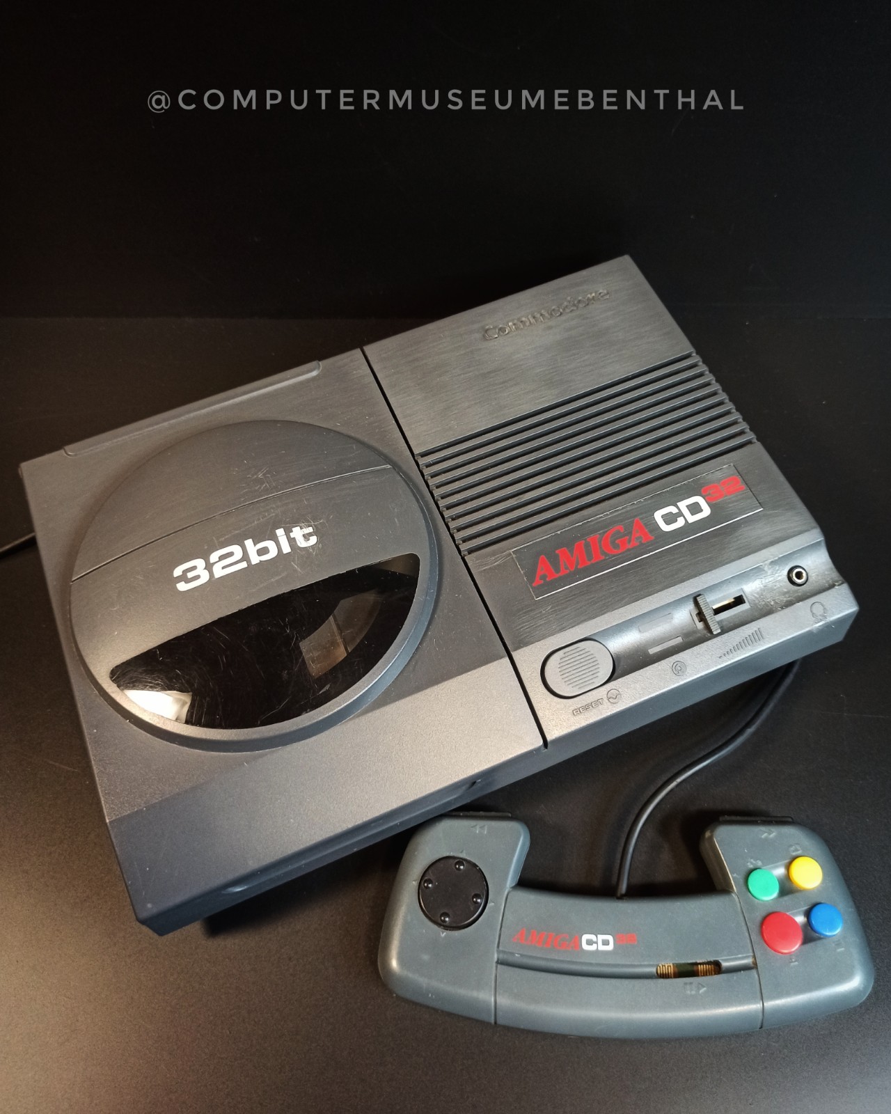 Amiga CD32