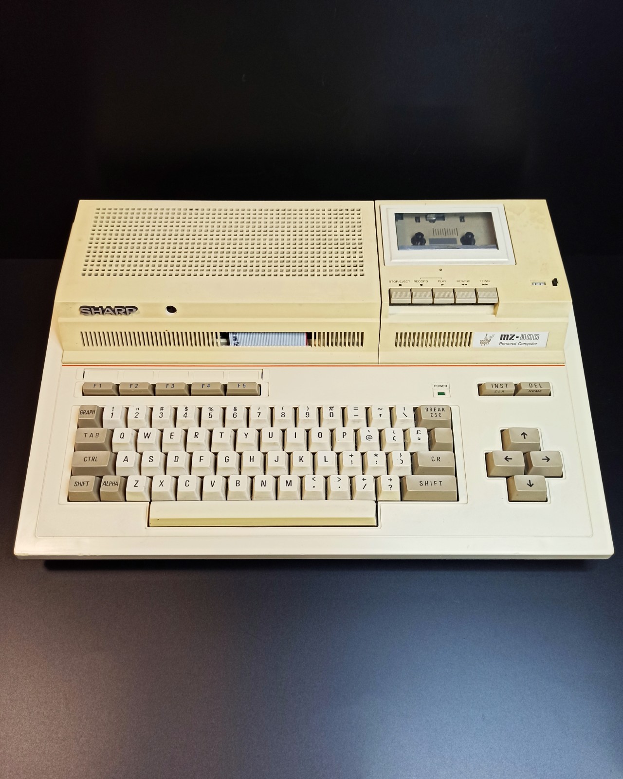 sharp mz 800