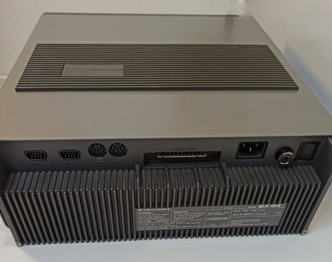 Commodore SX64