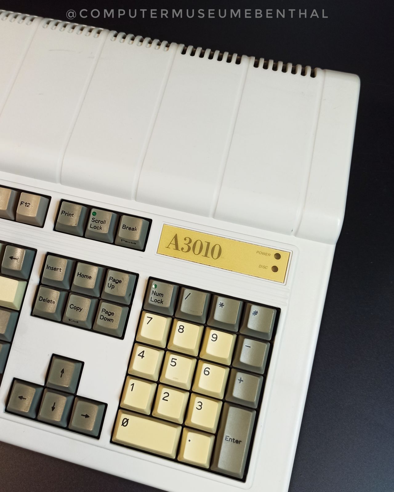 Acorn Archimedes A3010