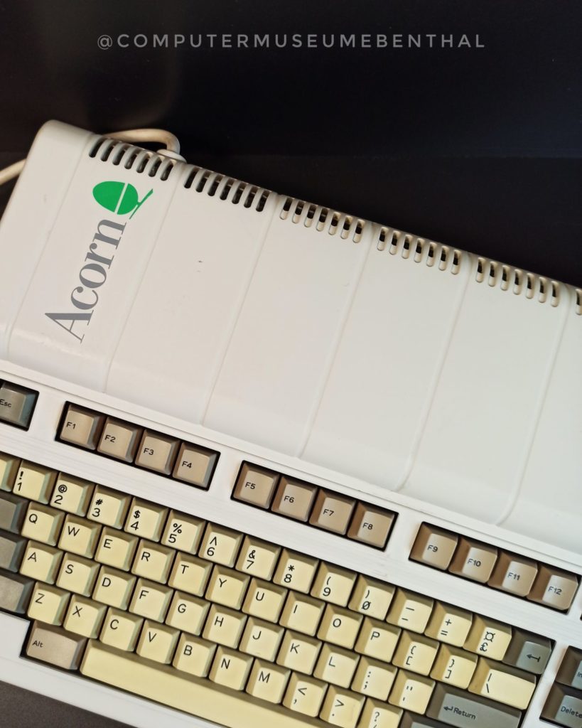 Acorn Archimedes A3010