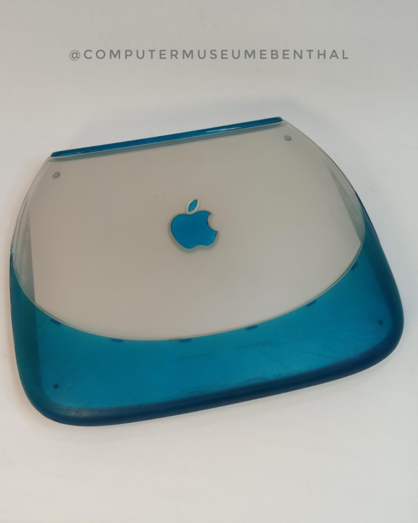 Apple iBOOK