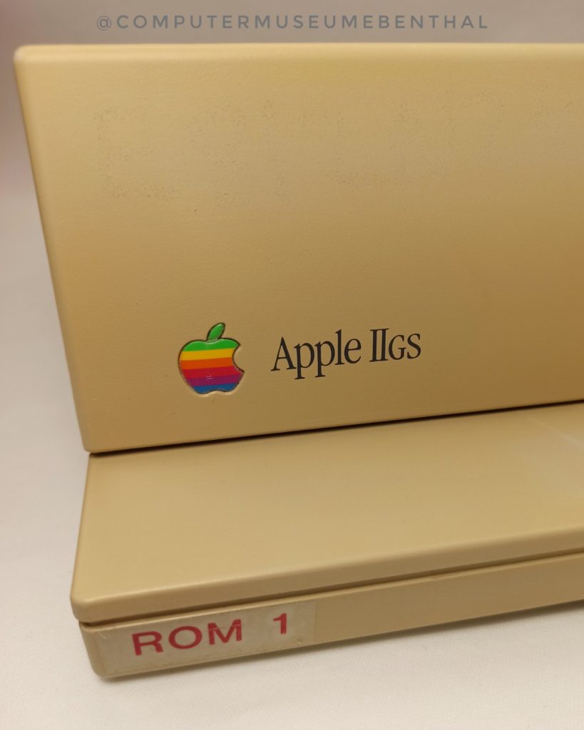 Apple IIGS Logo