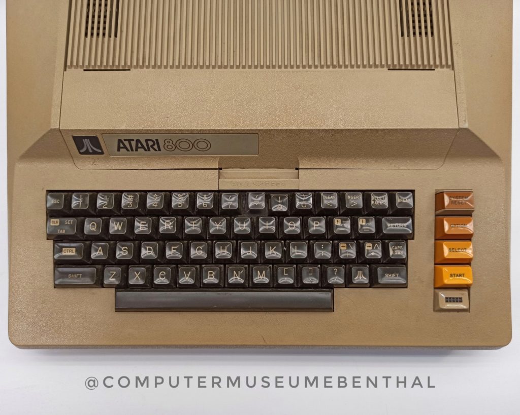 ATARI 800