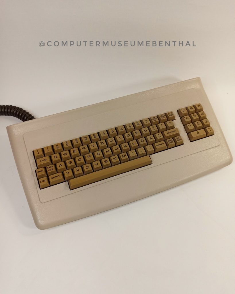 Commodore 8296